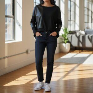 EVA VARRO Matrix Long Sleeve Top in Black / Leatherette L